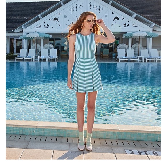Addison Bay Dresses & Skirts - ✨ 🆕 Addison Bay Racquet Striped Print Crew Neck Sleeveless Pleated Active 👗✨